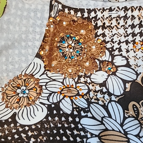 Prima Bella Sequence button down sweater medium - Picture 3 of 6